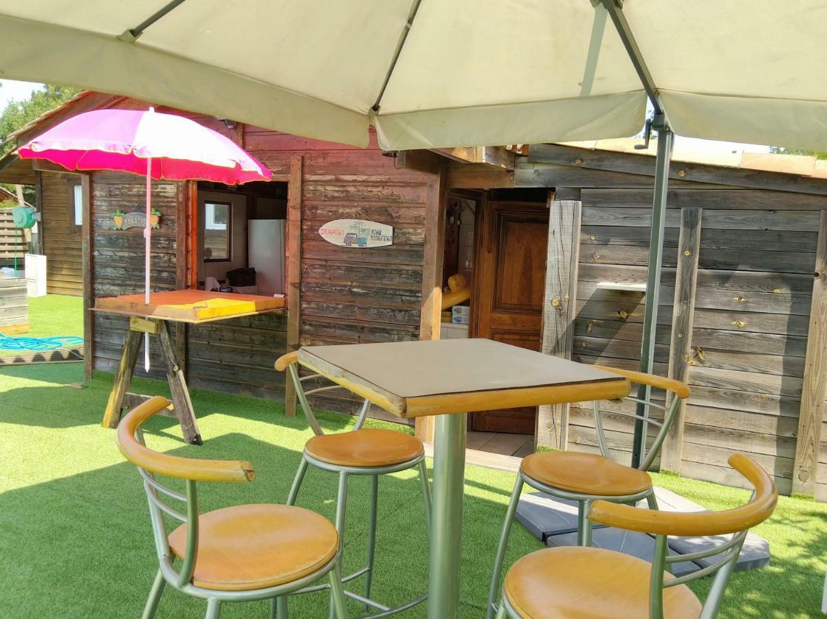 Camping Familial Les Chalets D'Uza Exterior photo